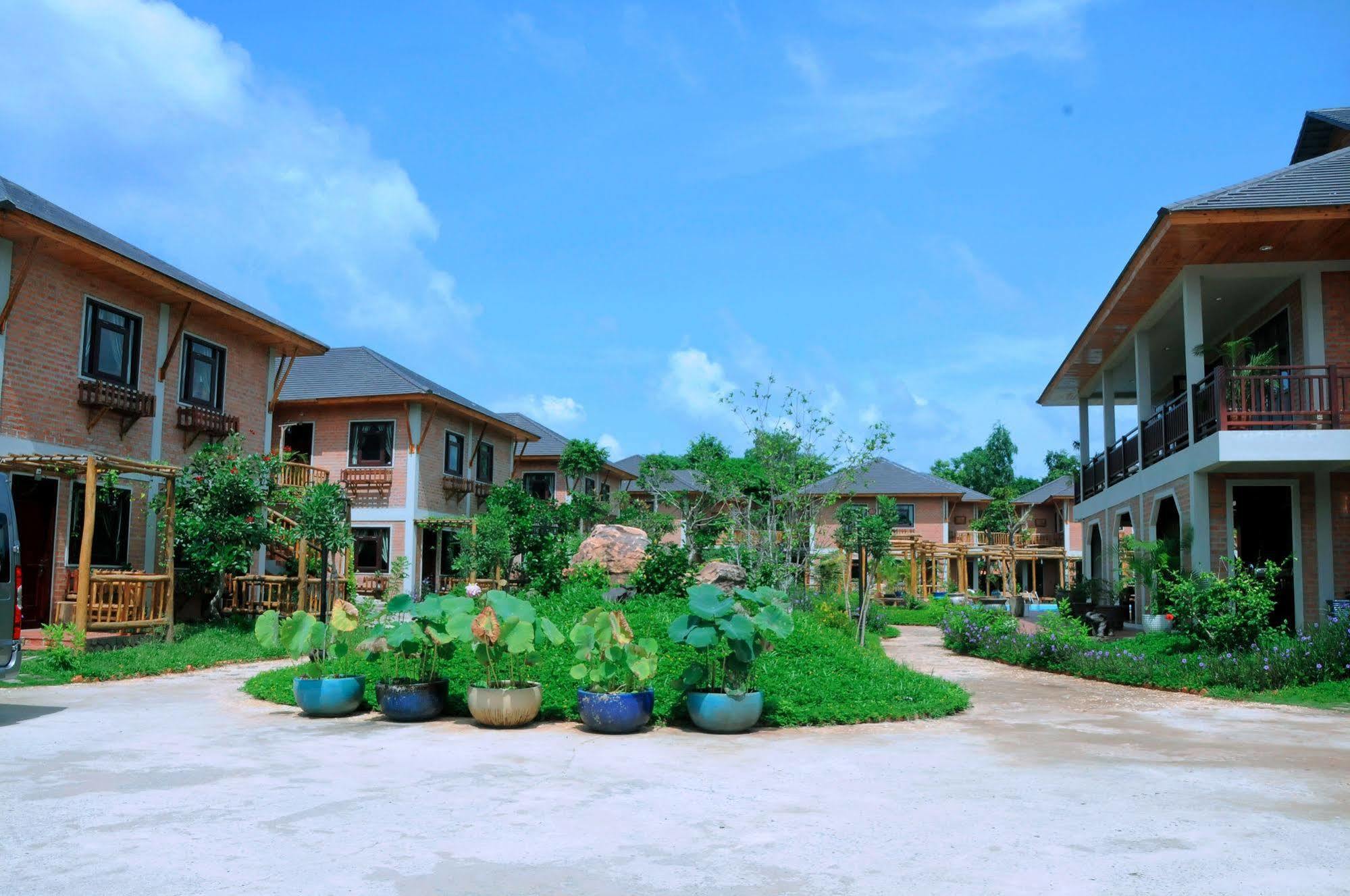 Vela Phu Quoc Resort Esterno foto