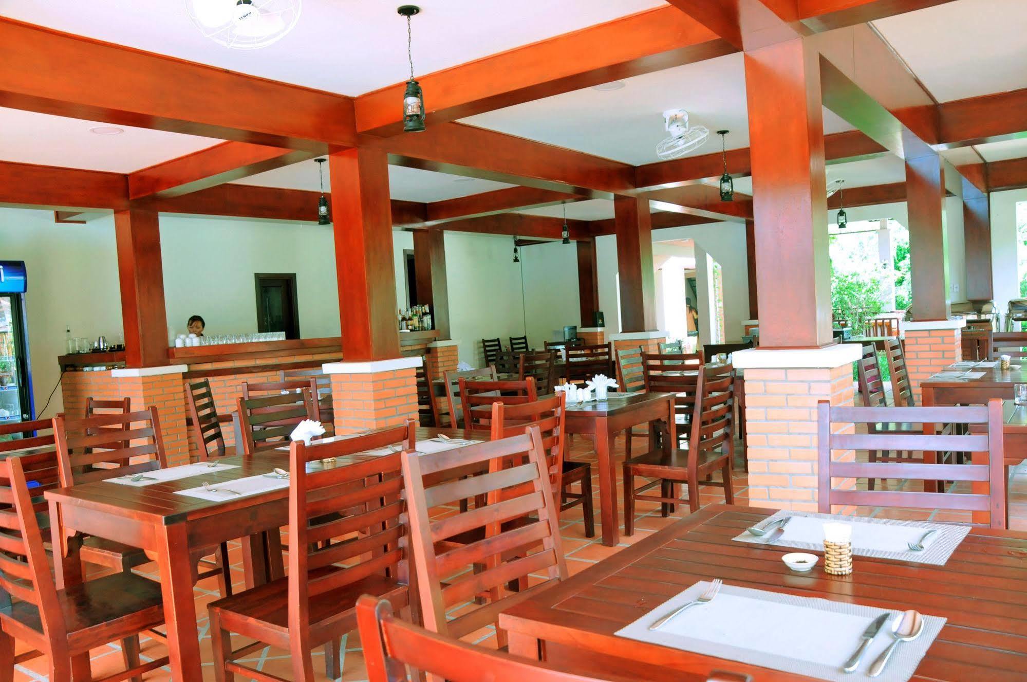 Vela Phu Quoc Resort Esterno foto