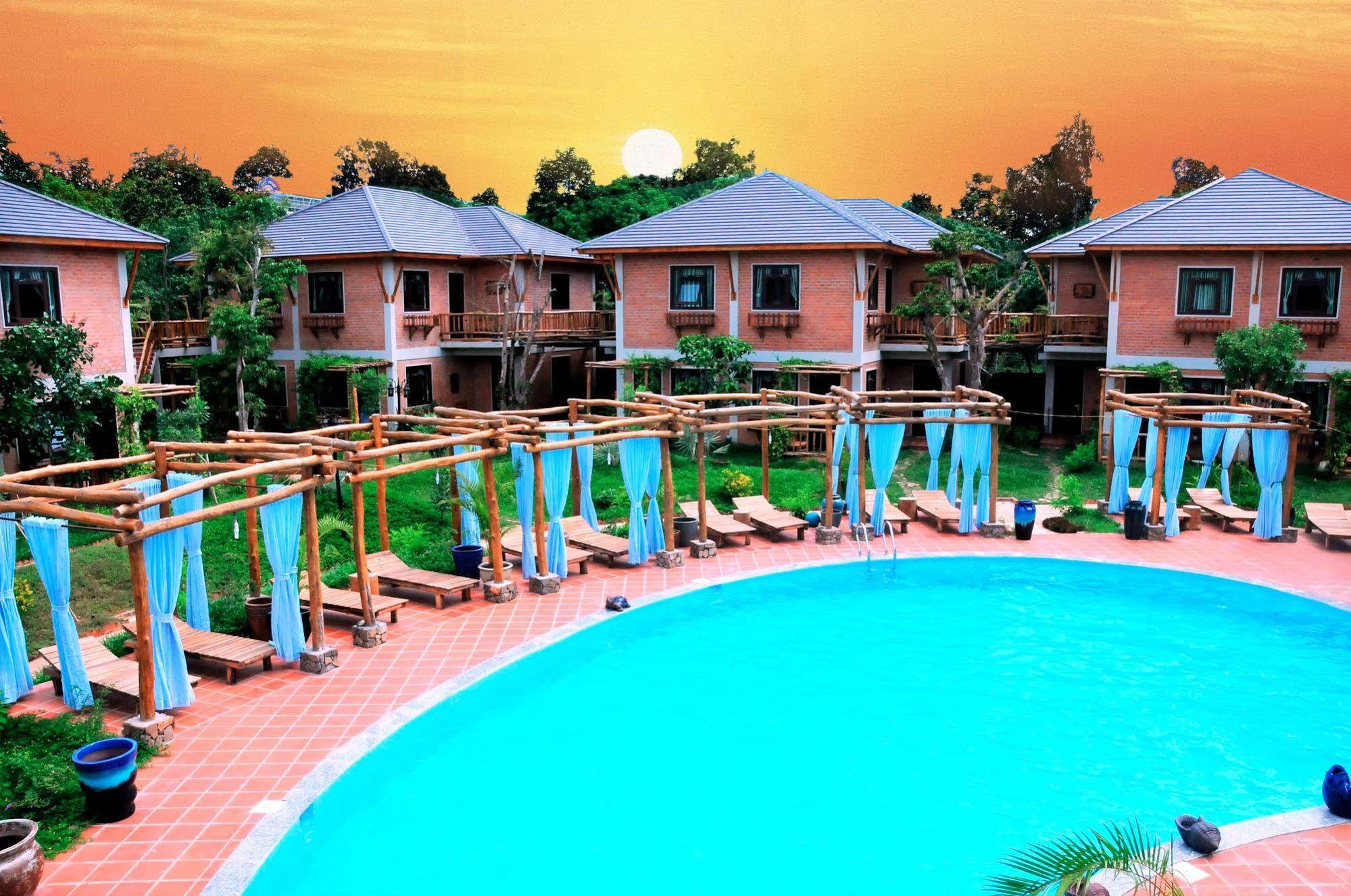 Vela Phu Quoc Resort Esterno foto